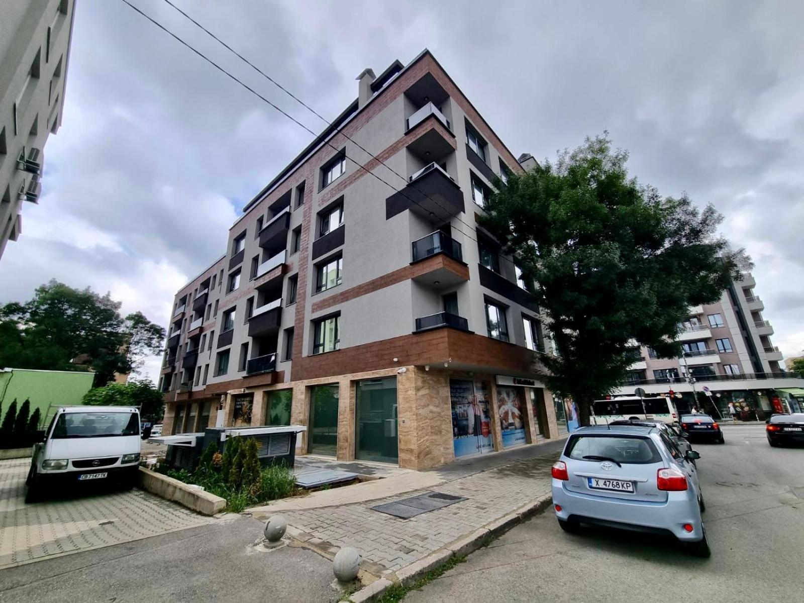 Best Family Apartments & Private Parking Софія Екстер'єр фото